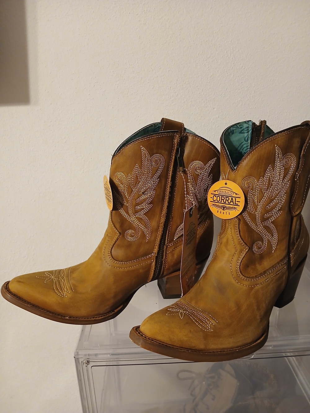 Corral Women's Tan Embroidered Western Ankle Boots